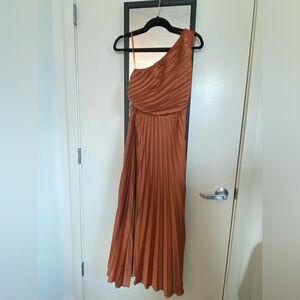 A&F Giselle Pleated One-Shoulder Maxi Dress